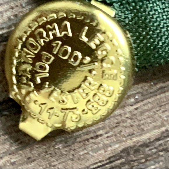 Vintage Fiorini Polyester Scarf 30/30” Italy - Picture 3 of 7